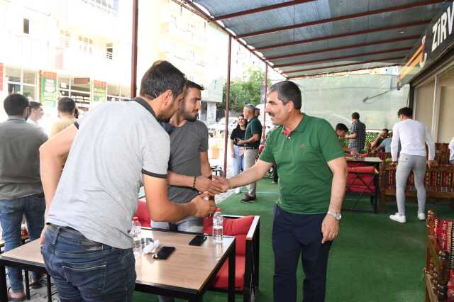 Muş Belediye Başkanı Feyat Asya, yapılan hizmetleri yerinde inceledi Muş Belediye Başkanı Feyat Asya, yapılan hizmetleri yerinde inceledi