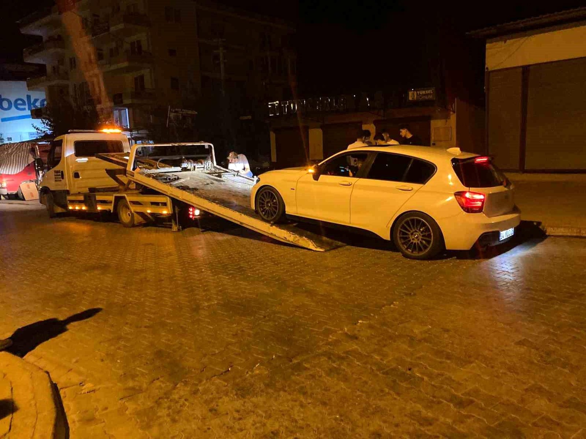 Antalya\'da Çevreyi Rahatsız Eden Sürücü Yakalandı