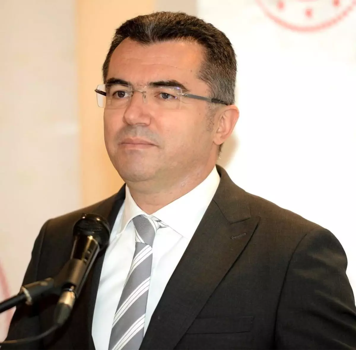 Erzurum Valisi Okay Memiş\'ten Basın Bayramı Mesajı