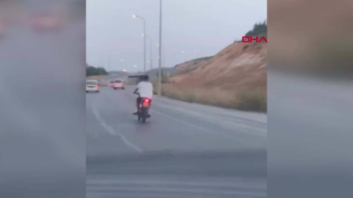 Arnavutköy\'de Hurda Kayıtlı Motosikletle Trafiğe Çıkan Sürücüye Cezai İşlem Uygulandı
