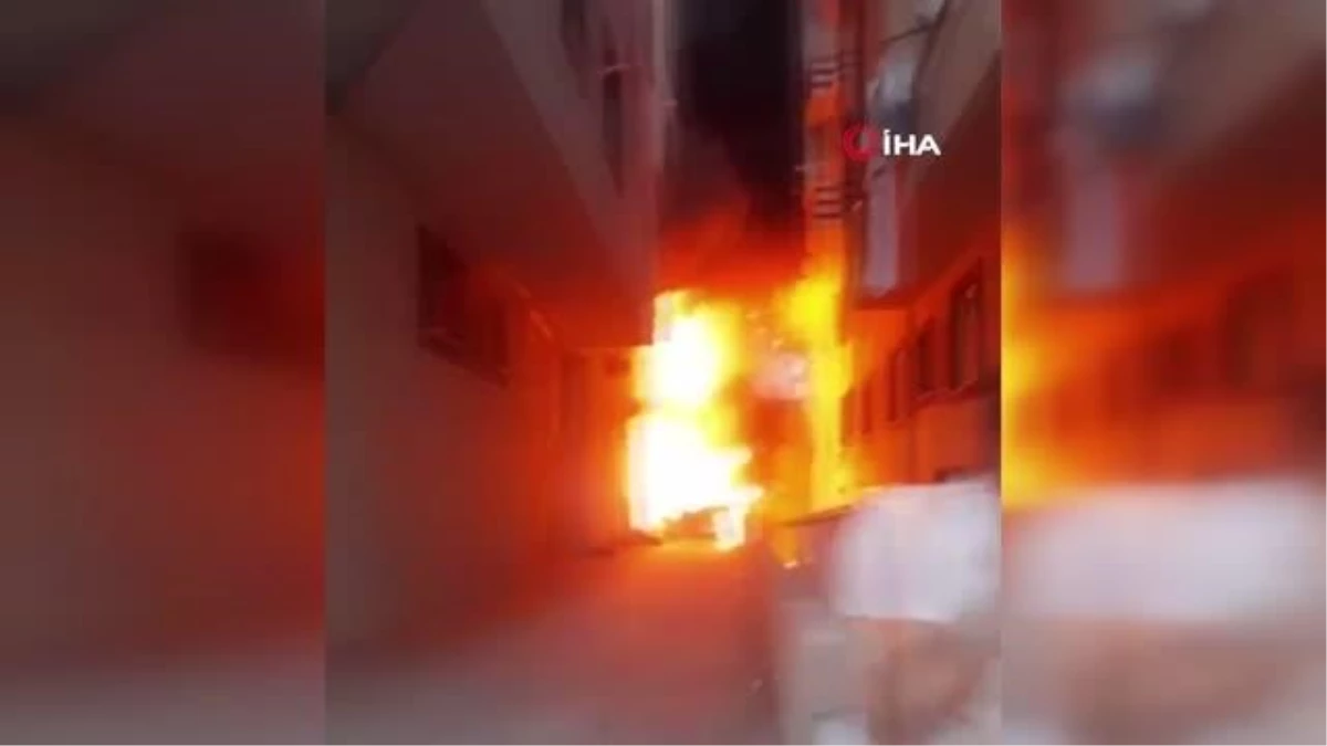 Arnavutköy\'de sigara izmaritinden çıkan yangın 6 katlı iki binaya sıçradı