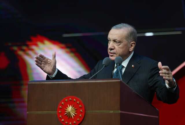 Cumhurbaşkanı Erdoğan'dan Hakim ve Savcı Kura Töreni'nde net mesaj: Önceliğimiz Türkiye'yi darbe anayasasından kurtarmak Cumhurbaşkanı Erdoğan'dan Hakim ve Savcı Kura Töreni'nde net mesaj: Önceliğimiz Türkiye'yi darbe anayasasından kurtarmak