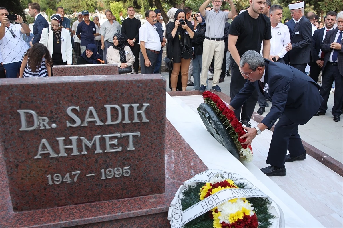 Dr. Sadık Ahmet ölümünün 28. yılında Batı Trakya\'da anıldı
