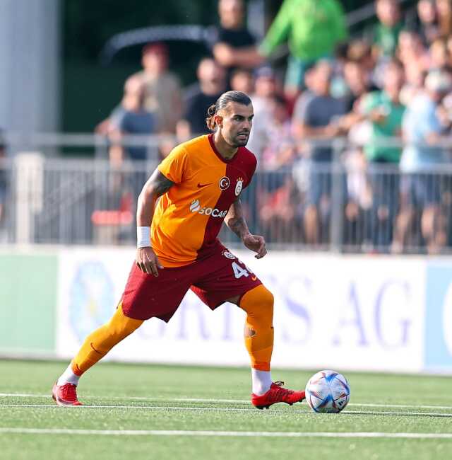 Galatasaray, Şampiyonlar Ligi 2. ön eleme turu ilk maçında Zalgiris'le 2-2 berabere kaldı Galatasaray, Şampiyonlar Ligi 2. ön eleme turu ilk maçında Zalgiris'le 2-2 berabere kaldı