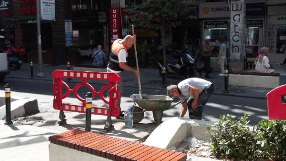 İstanbul Caddesi\'ndeki Çalışmalar Uzuyor, Esnaf Mağdur