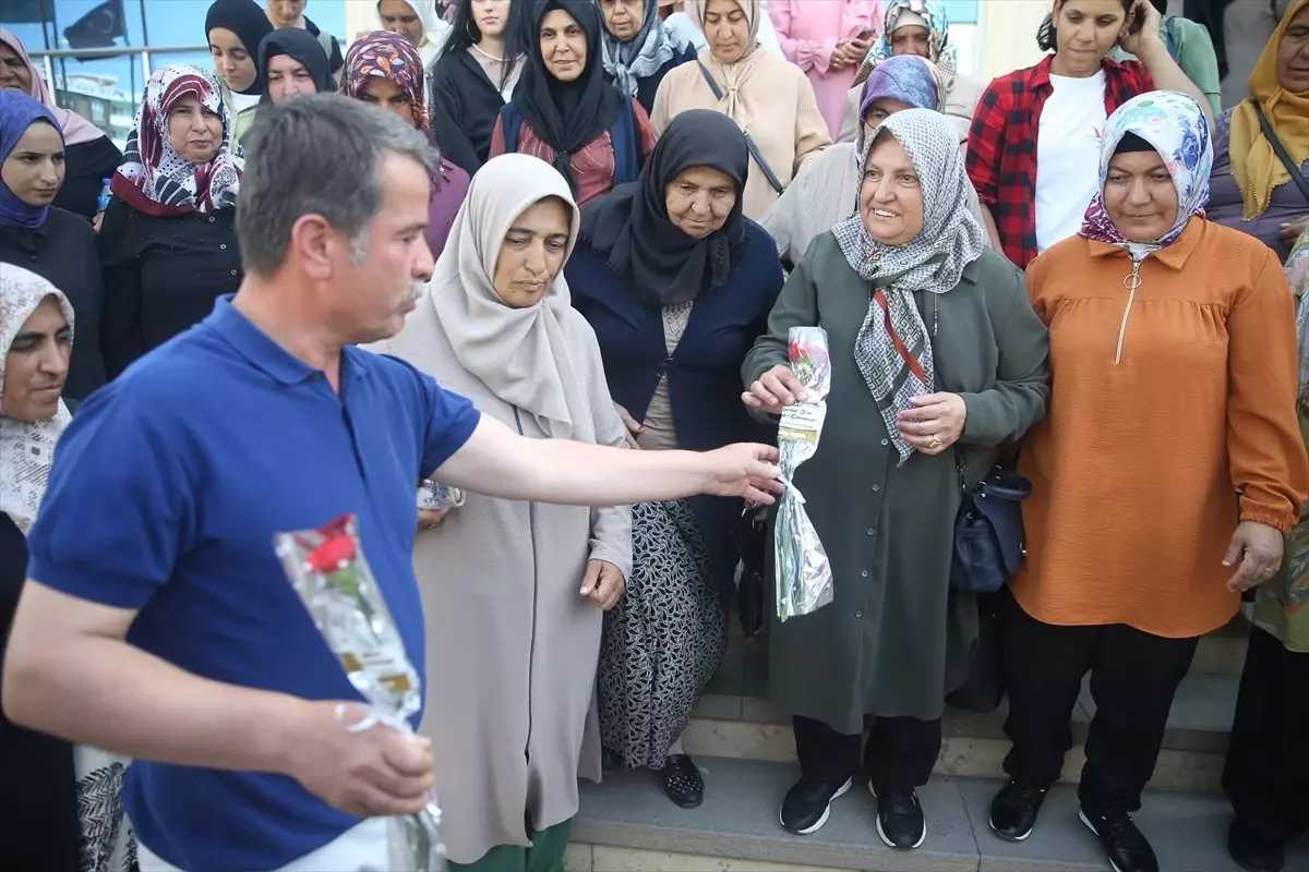 Kahramanmaraş\'ta depremzedelere moral turu