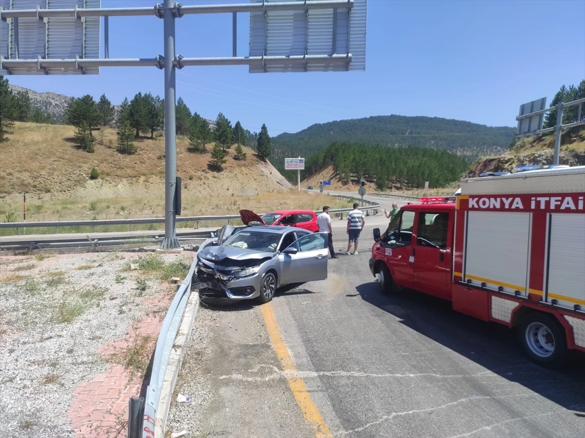 Konya\'da trafik kazasında 5 kişi yaralandı