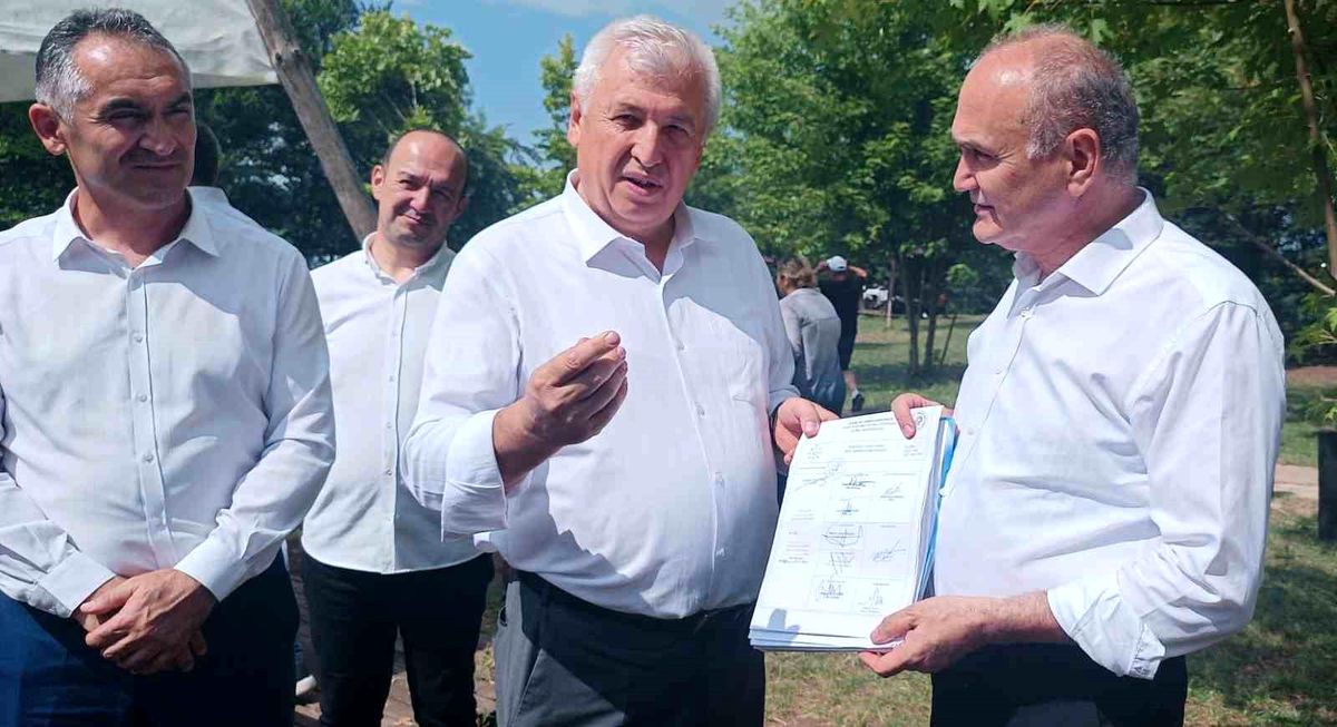 Düzce Belediyesi Korugöl\'ü turizme kazandırmak için çalışmalara başladı