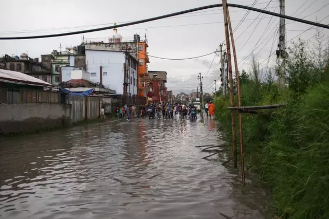 Nepal'in Başkenti Katmandu Şiddetli Yağışlara Teslim Oldu