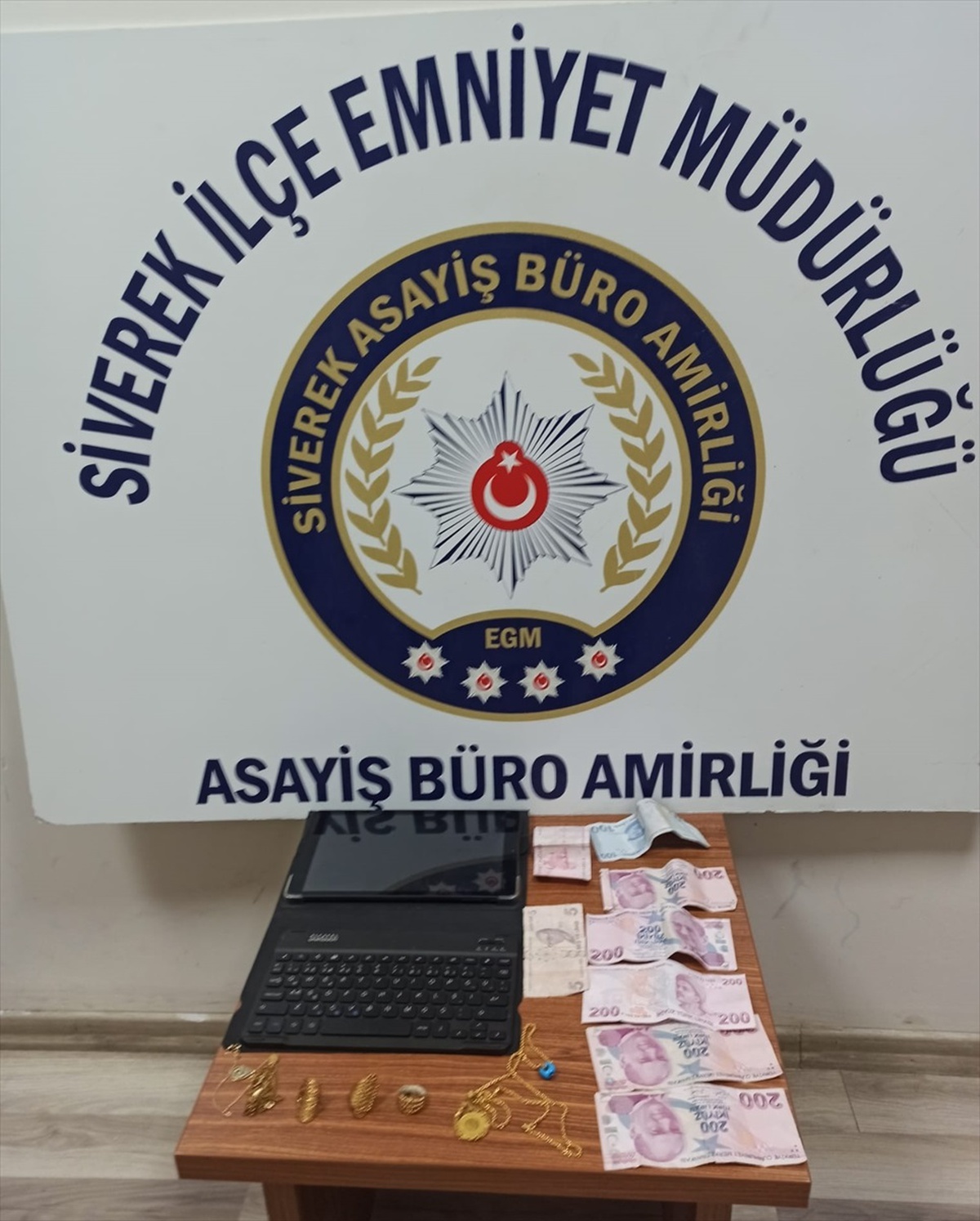 Siverek\'te suçlardan aranan şüpheli kovalamaca sonucu yakalandı