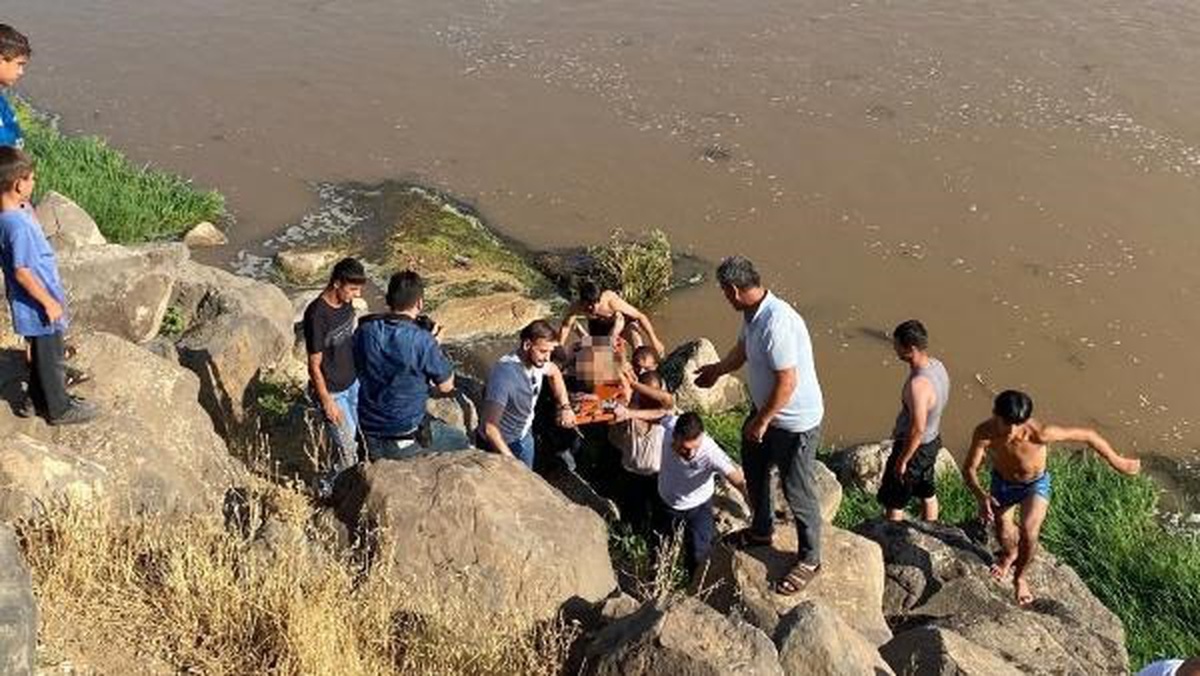 Dicle Nehri\'nde Serinlemek İsterken Boğulan Çocuk