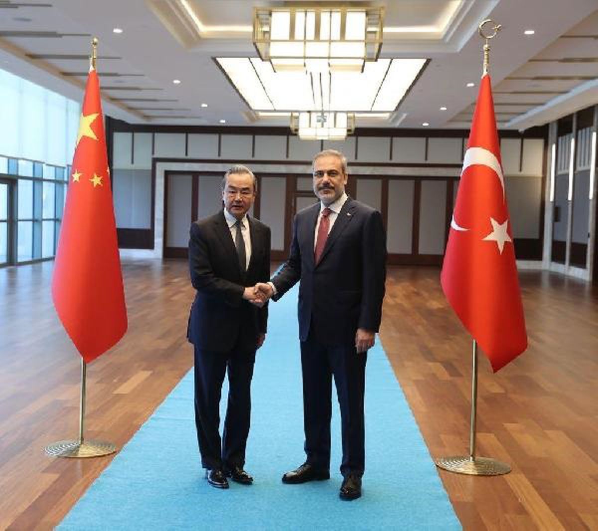 Dışişleri Bakanı Hakan Fidan, Çin Dışişleri Bakanı Wang Yi ile Görüştü