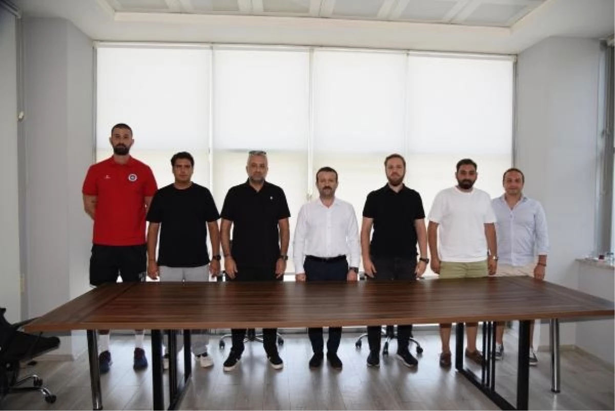 Manisa Büyükşehir Belediyespor, Bahçeşehir Koleji ile işbirliğini uzattı