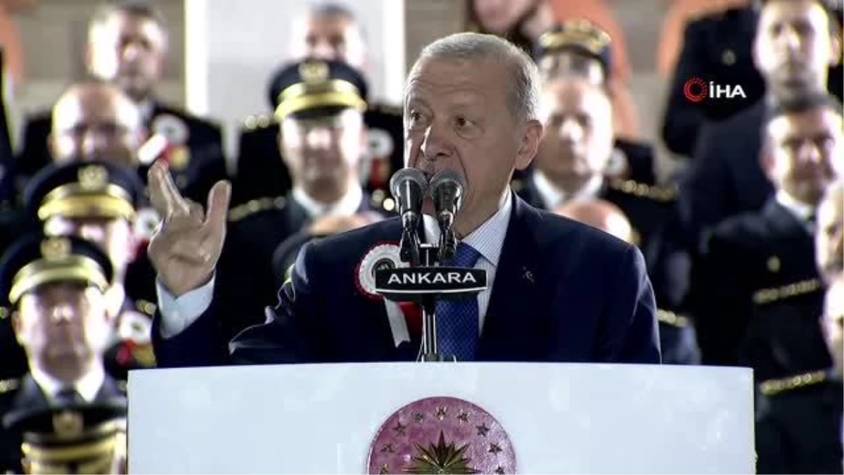 Cumhurbaşkanı Erdoğan: "Son iki ayda 36 bin düzensiz göçmen yakalandı. Bunların 16 bini sınır dışı edildi