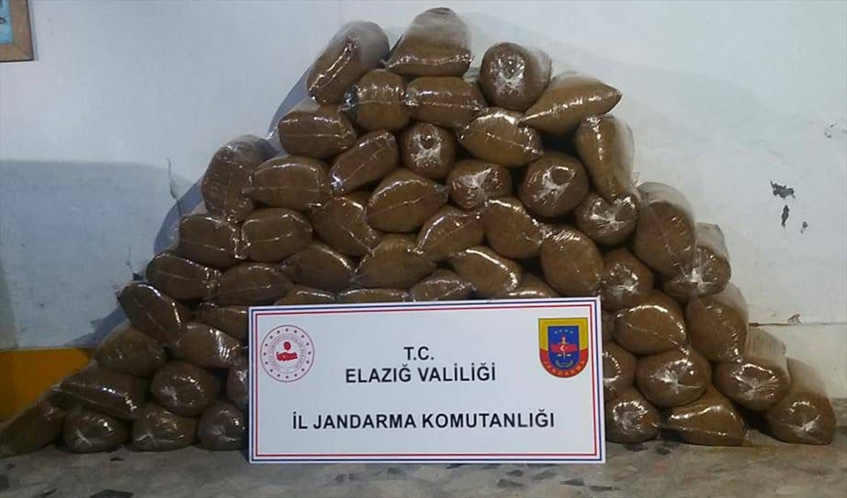 Elazığ\'da 408 Kilogram Gümrük Kaçağı Tütün Ele Geçirildi