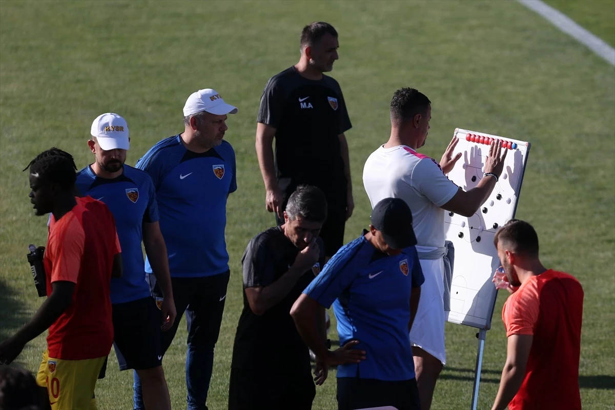 Mondihome Kayserispor, Gençlerbirliği\'ni 1-0 mağlup etti