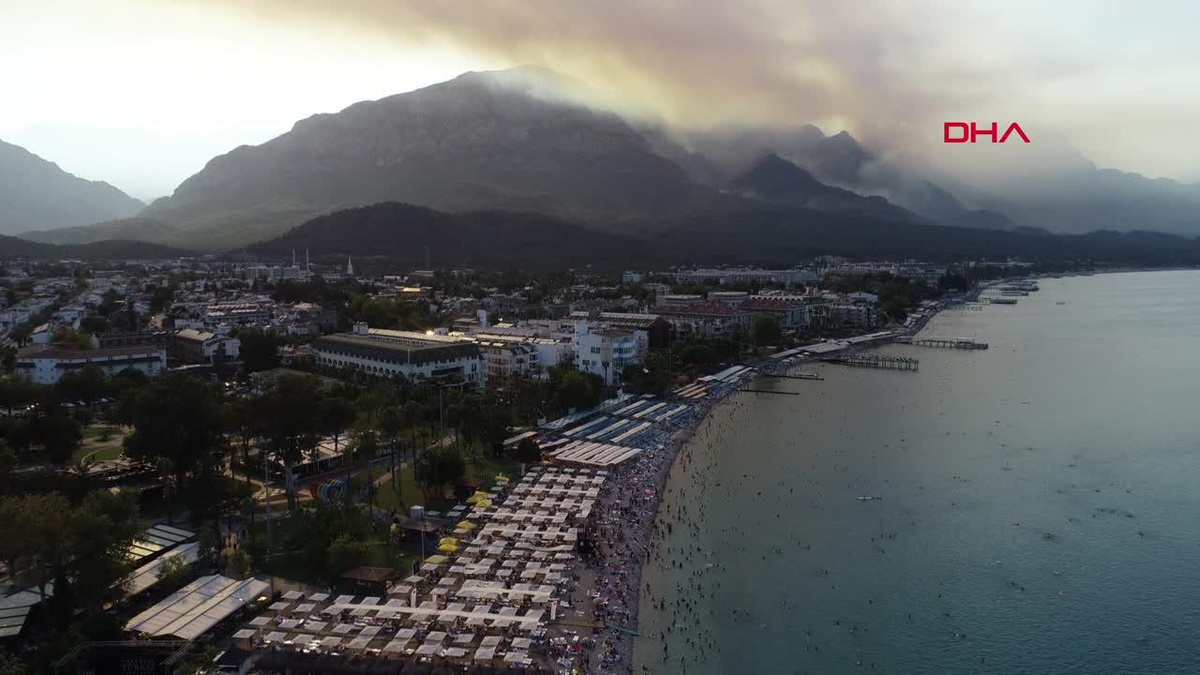 Kemer\'deki orman yangını 3\'üncü gününde