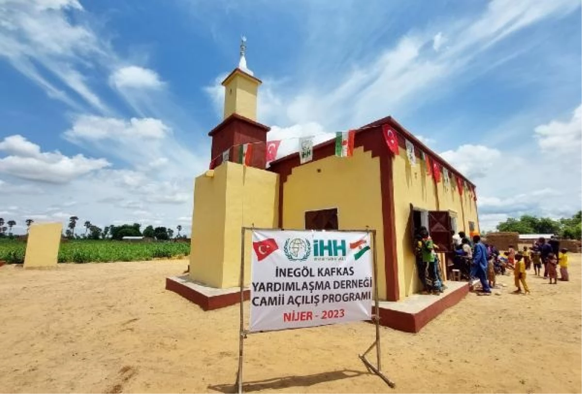 İHH, Nijer\'deki Yardım Çalışmalarına Devam Ediyor