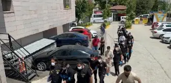 Eskişehir'de kavga sonrası pompalı tüfekli saldırı: 5'i çocuk 15 şüpheli adliyeye sevk edildi