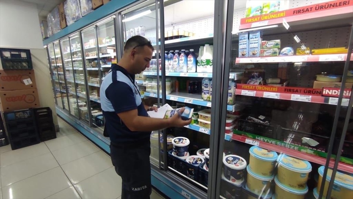 Sinop\'un Gerze ilçesinde market ve fırınlara denetim yapıldı