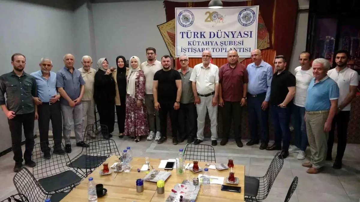 Türk Dünyası Mühendisler ve Mimarlar Birliği Kütahya Şubesi İlk İstişare Toplantısını Gerçekleştirdi