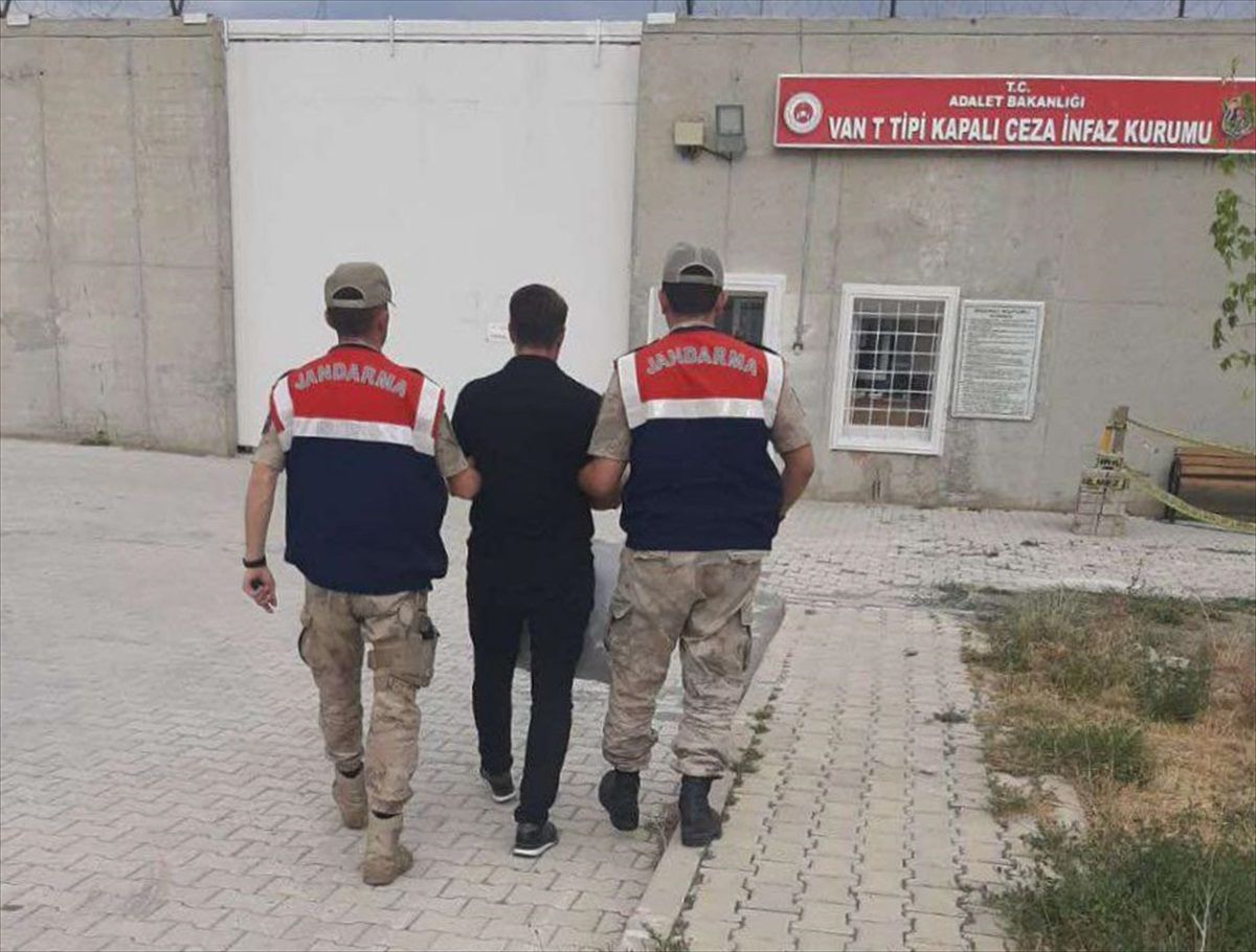 Edremit\'te 13 yıl hapis cezası bulunan hükümlü yakalandı
