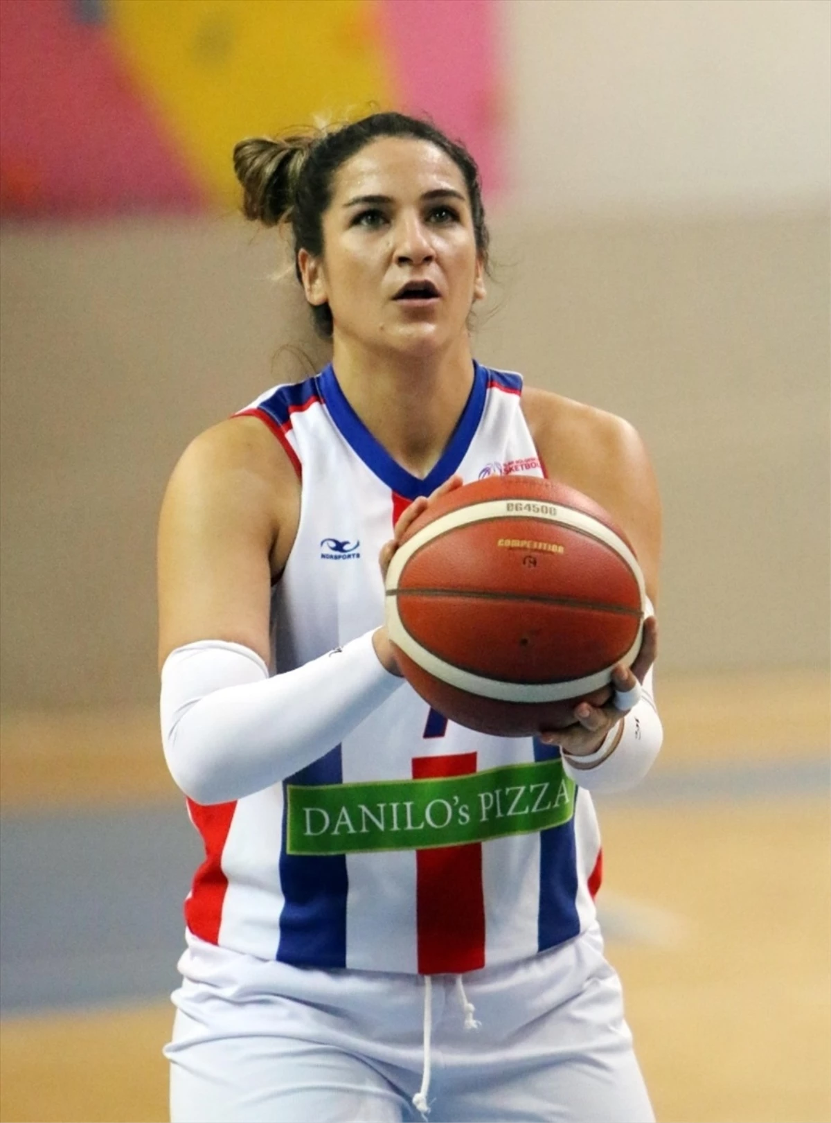 Zonguldak Spor Basket 67 takımı oyuncusu Mihrace Yasemin Buğdaycı\'nın anısını yaşatmak için 7 numaralı forma giyilmeyecek