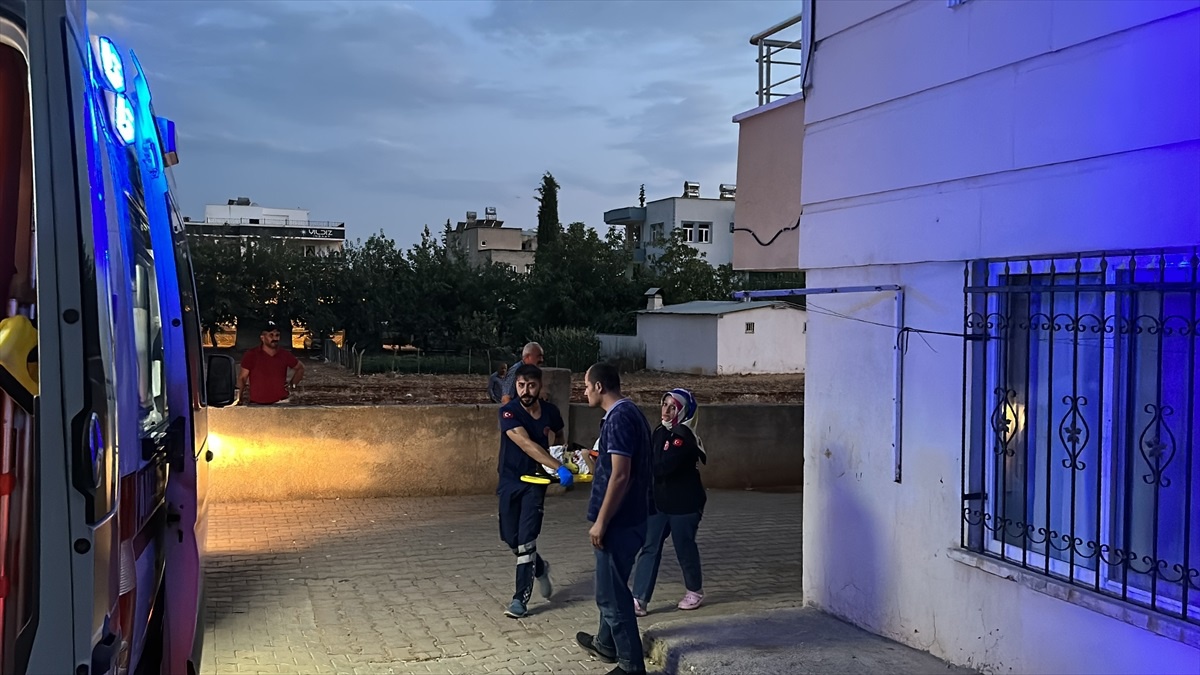 Adıyaman\'da balkondan düşen çocuk yaralandı