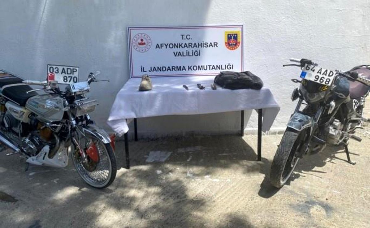 Afyonkarahisar\'da Elektrik Kablosu Hırsızlığına Jandarma Müdahalesi