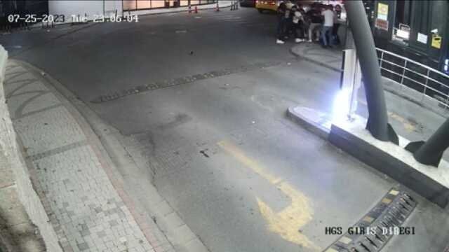 Başakşehir'de Kiralık Ev Tartışması Kanlı Bitti Başakşehir'de Kiralık Ev Tartışması Kanlı Bitti