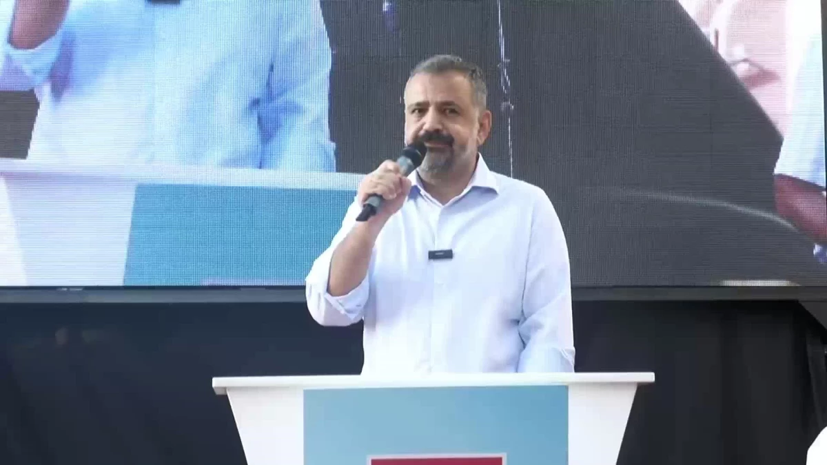 CHP İzmir İl Başkanlığından, Zamlara Karşı Miting… Başkan Aslanoğlu: "Halkımız Bu Zulme Karşı Asla Yalnız Yürümeyecek"