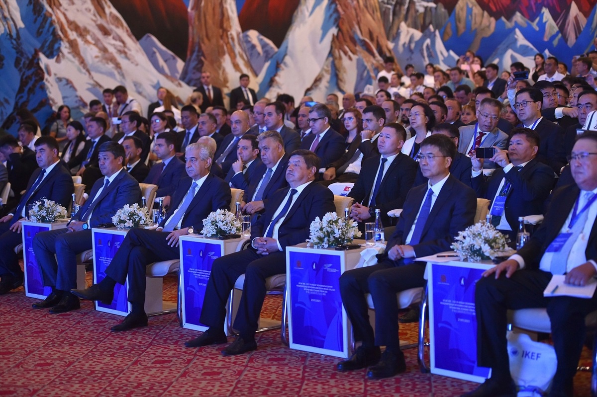 Çin Şirketleri Kırgızistan\'da Hidroelektrik Santralleri İnşa Edecek