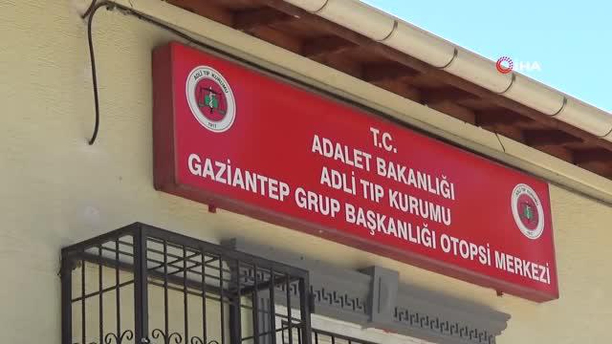 Gaziantep\'te vahşet: Uyuyan ağabeyini öldürdü