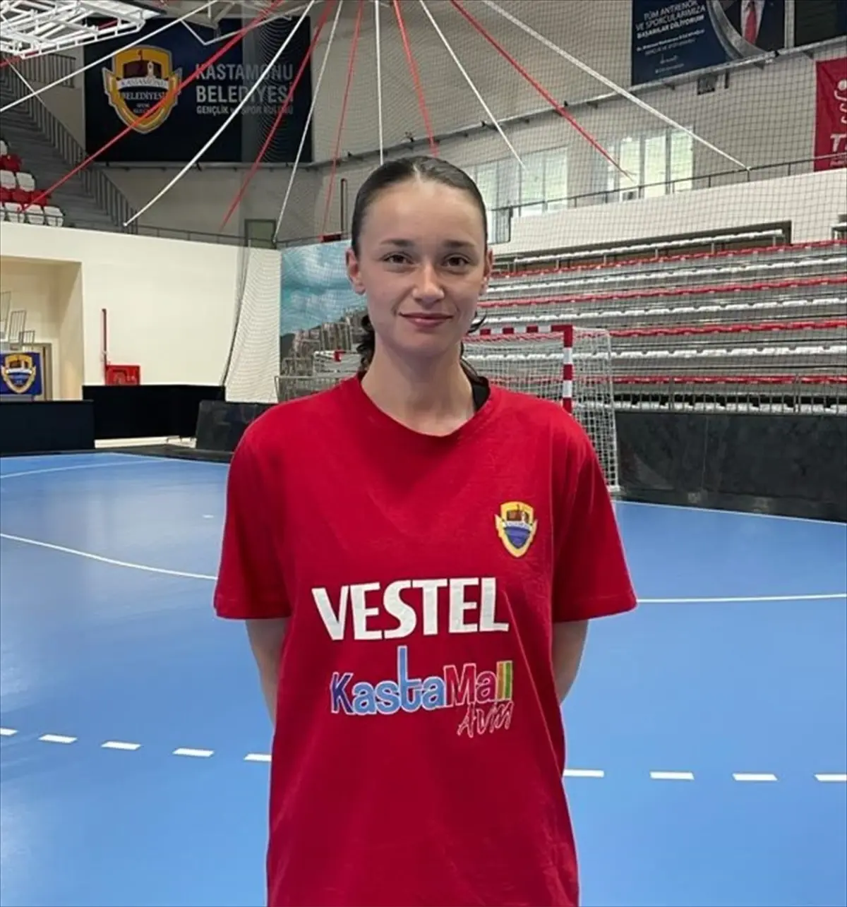 Kastamonu Belediyespor, Sinem Vatan\'ı transfer etti