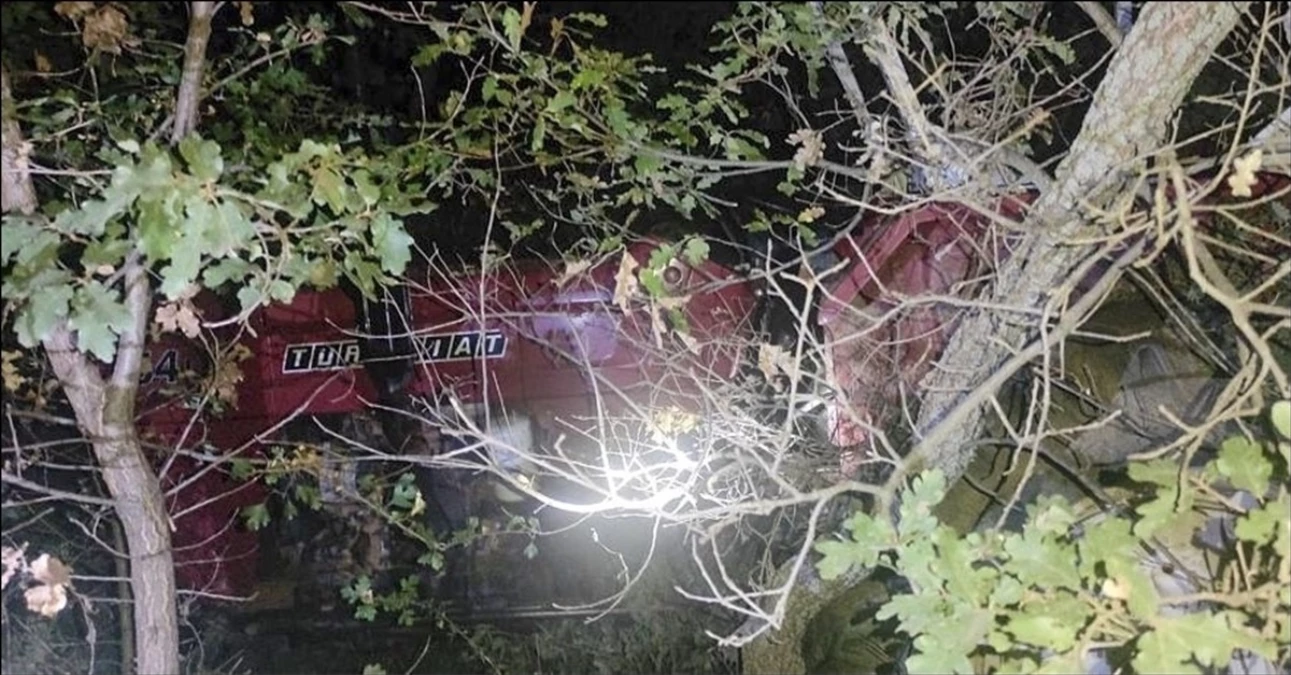 Uşak'ta Traktör Kazası: Bir Kişi Ağır Yaralandı