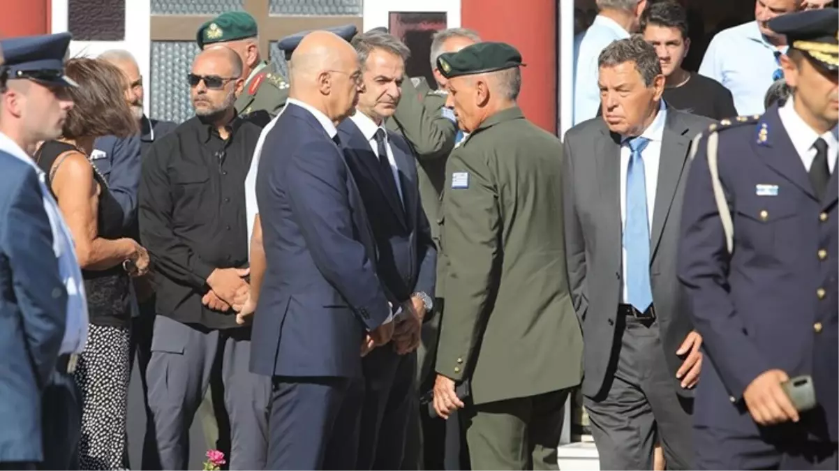 Başbakan Miçotakis patlama haberini böyle öğrendi! Sıkıntılı ifadesi kameralara yansıdı