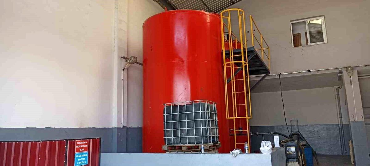 Adana\'da 38 Bin Litre Kaçak Akaryakıt Ele Geçirildi