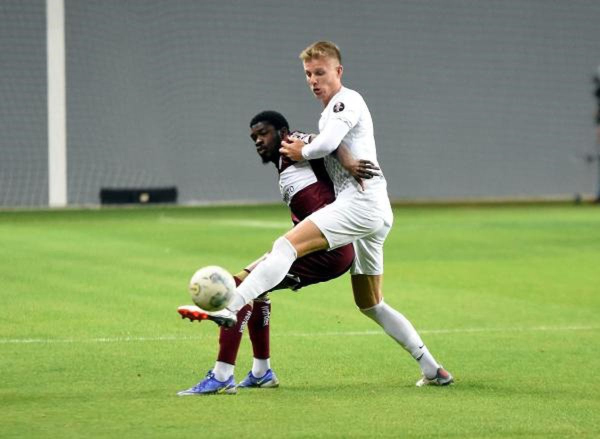 Altay, Eric Björkander ile uzlaşmak istiyor