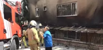 Avcılar'da Kentsel Dönüşüm Alanında Yangın Çıktı