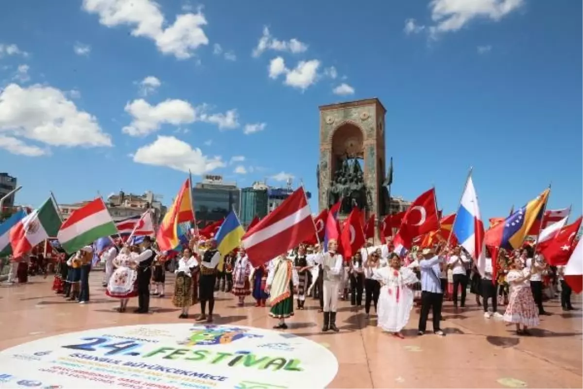 Uluslararası İstanbul Büyükçekmece Kültür ve Sanat Festivali\'nde 100 Ülkeden Kültür Elçileri Bir Araya Geldi