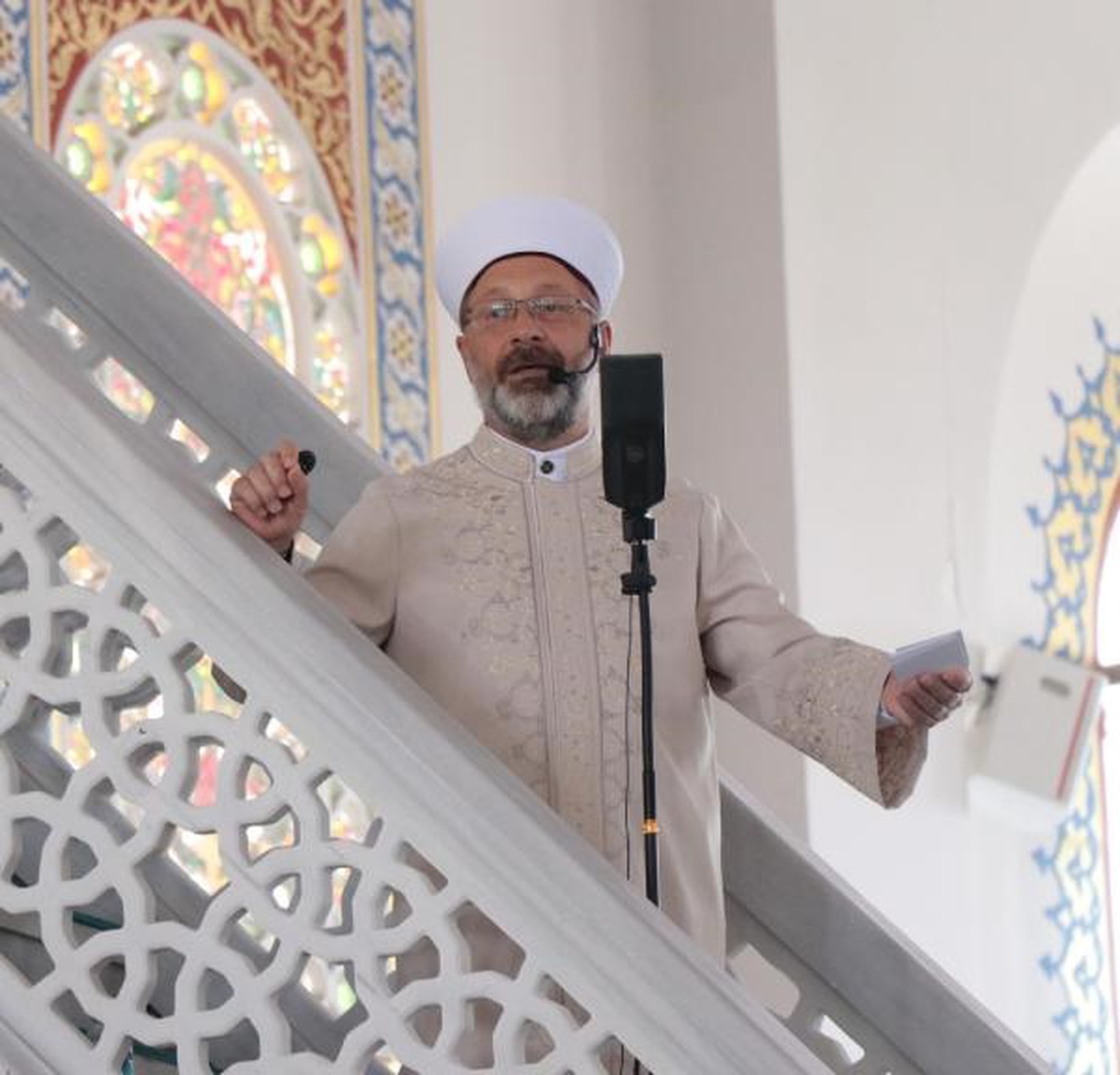 Diyanet İşleri Başkanı Ali Erbaş Kayseri\'de Cuma Namazı Kıldırdı