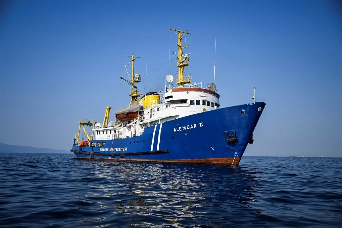 DOSYA HABER - Marmara Denizi\'ndeki baskı unsurları canlı türlerini tehdit ediyor