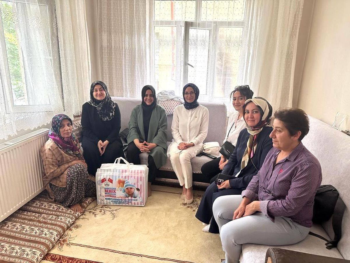 Elazığ Belediyesi, yenidoğan bebeklerin ailelerine danışmanlık hizmeti veriyor