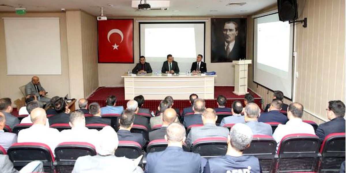 Hakkari\'de 2023 Yılı 3. Dönem İl Koordinasyon Kurulu Toplantısı Gerçekleştirildi