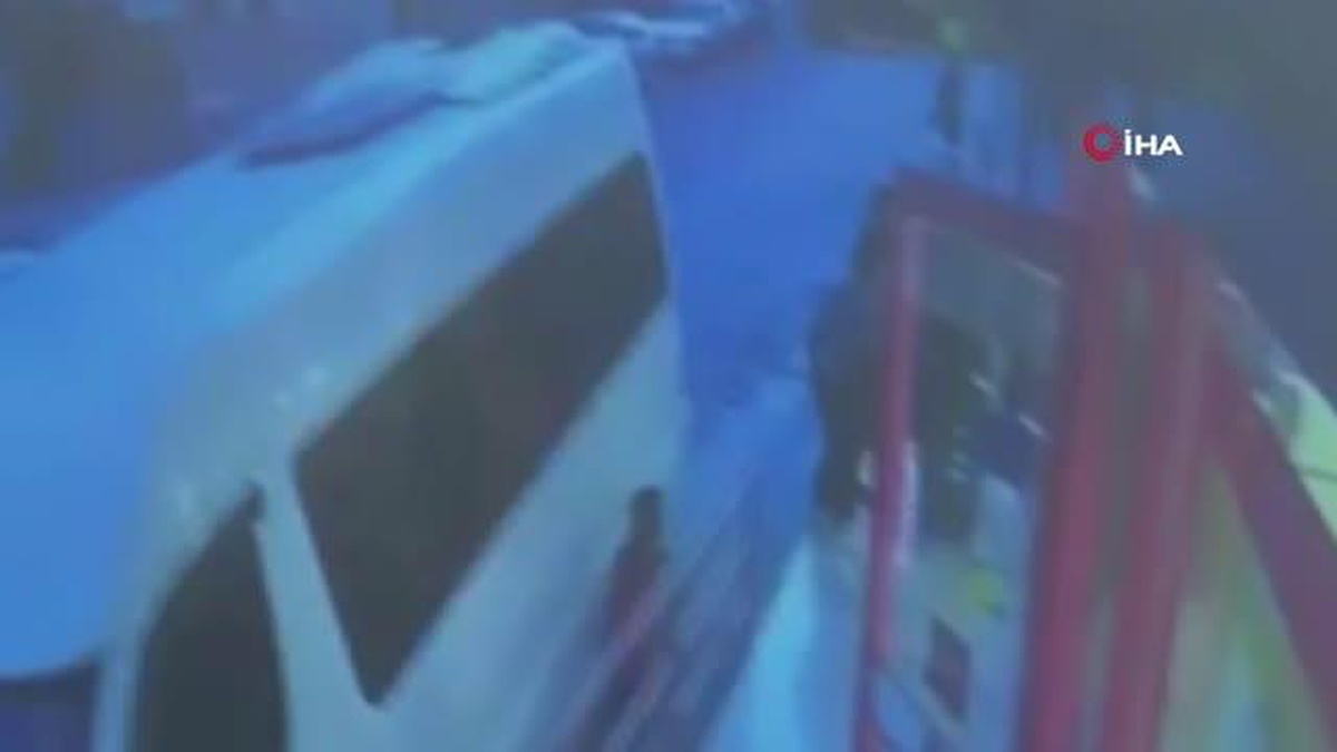 Hamile Kadına Meydan Dayağı Kamerada