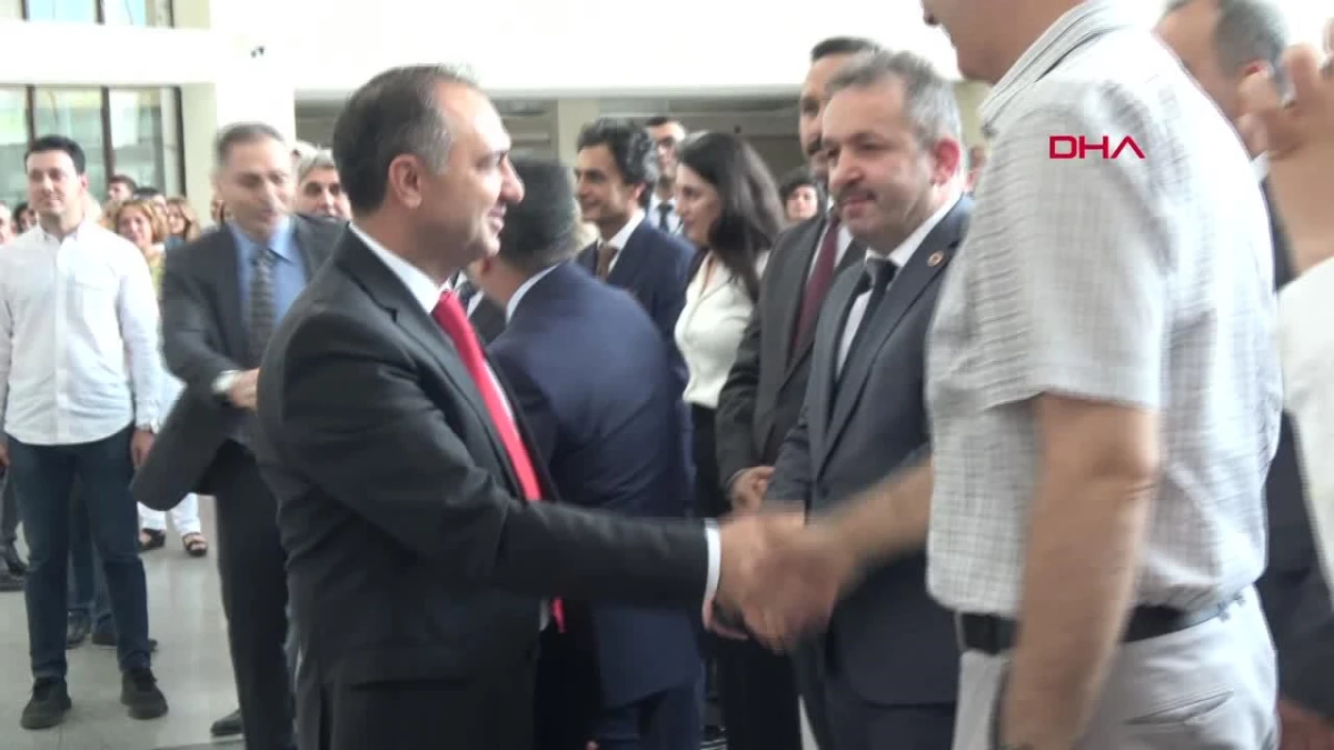 HSK Genel Sekreteri Atilla Öztürk Bakırköy Adalet Sarayı\'ndan uğurlandı