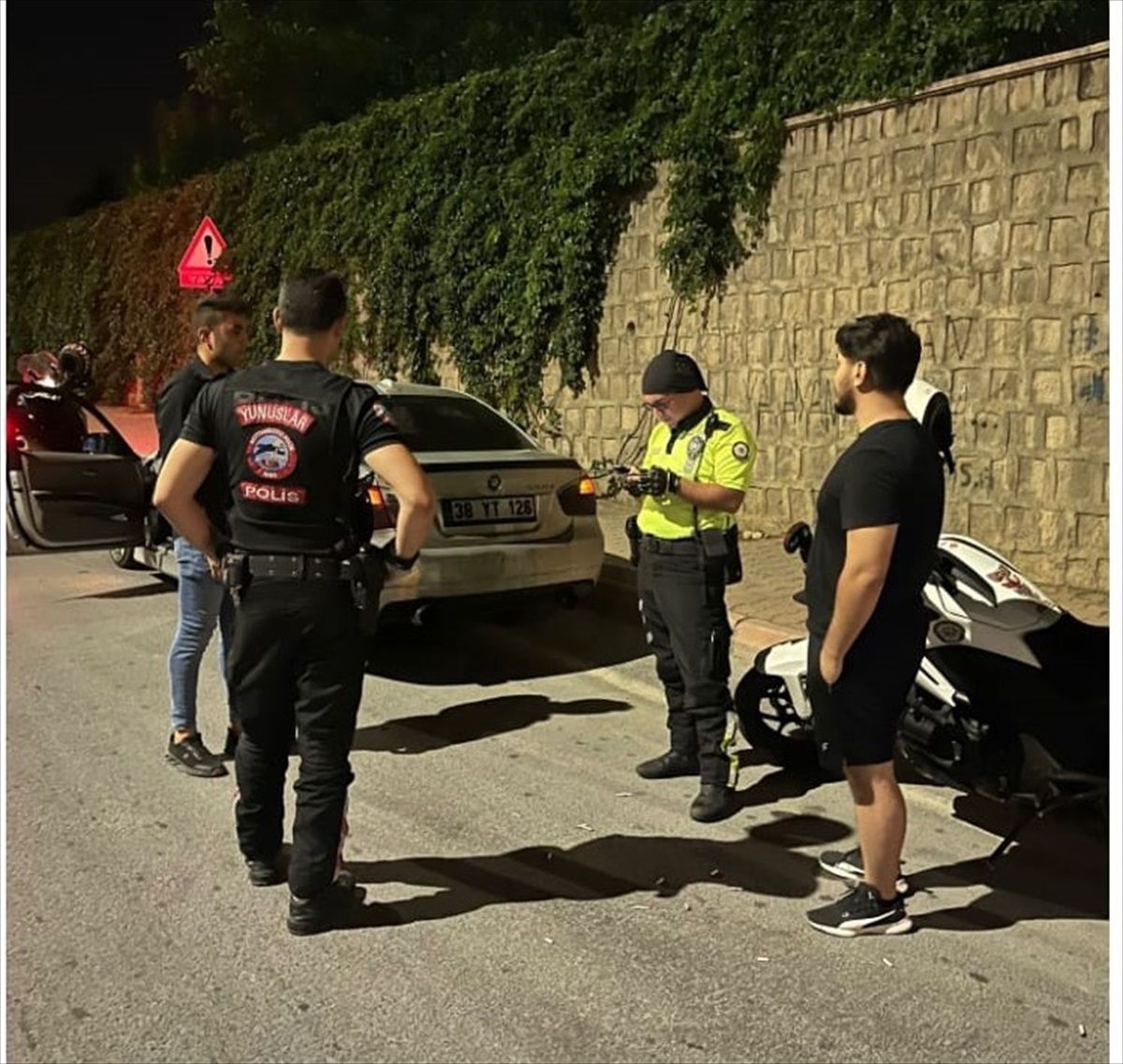 Kayseri\'de Tehlikeli Araç Kullanan 40 Sürücüye Cezai İşlem Uygulandı