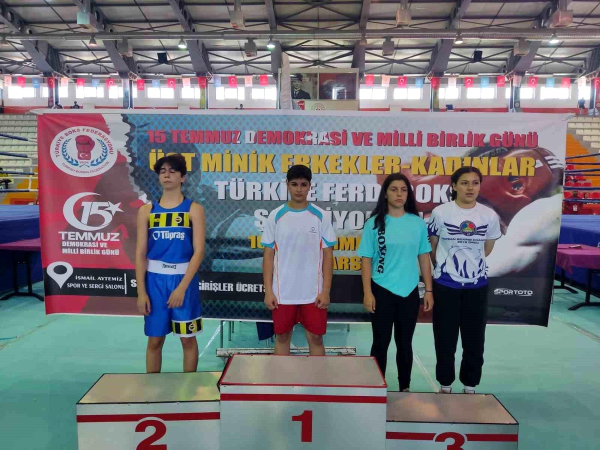 Kocasinan Belediyesi Spor Kulübü Oyuncusu Ayla Fırat Türkiye Şampiyonu Oldu