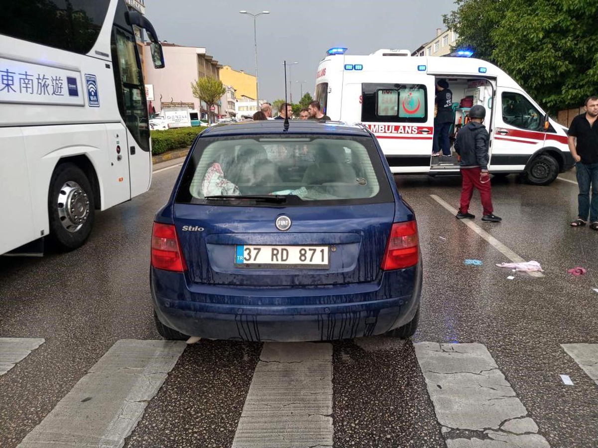 Safranbolu\'da motosiklet sürücüsü otomobille çarpıştı, yaralandı