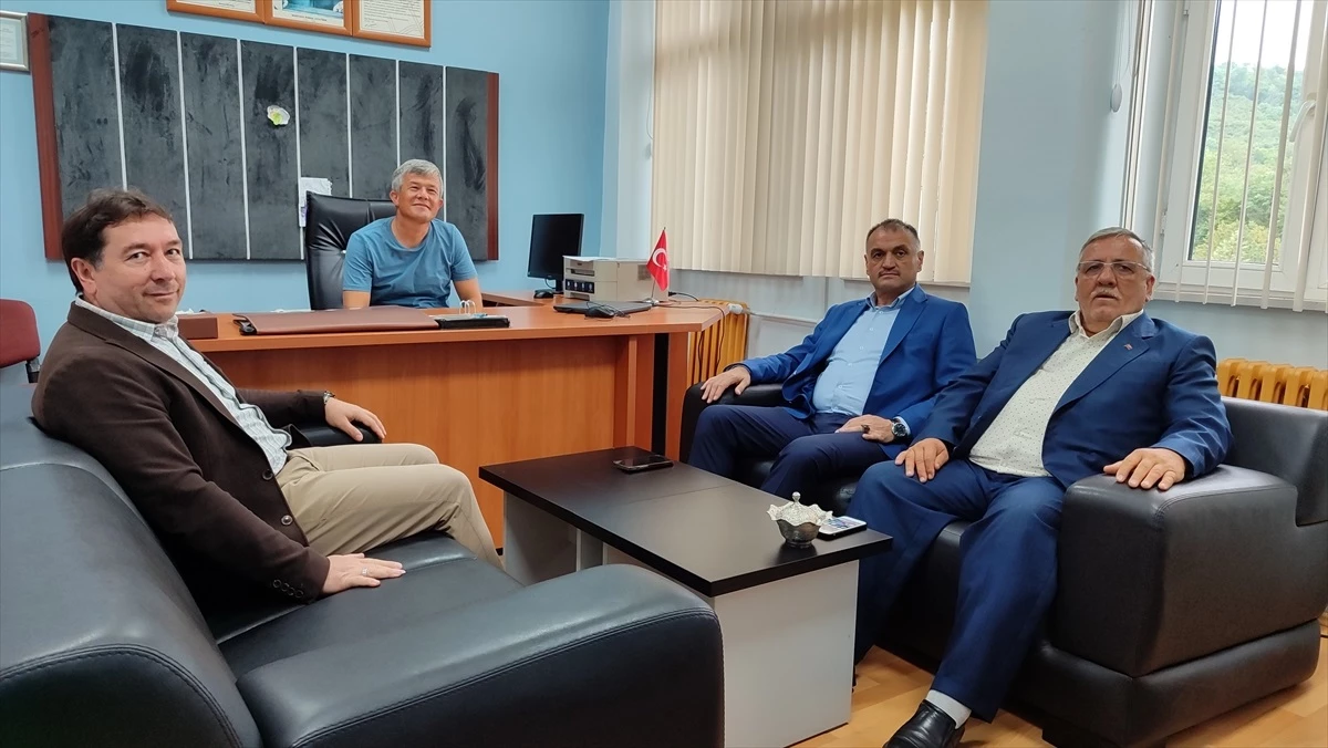 Salıpazarı Belediye Başkanı Bereket YBO\'yu ziyaret etti